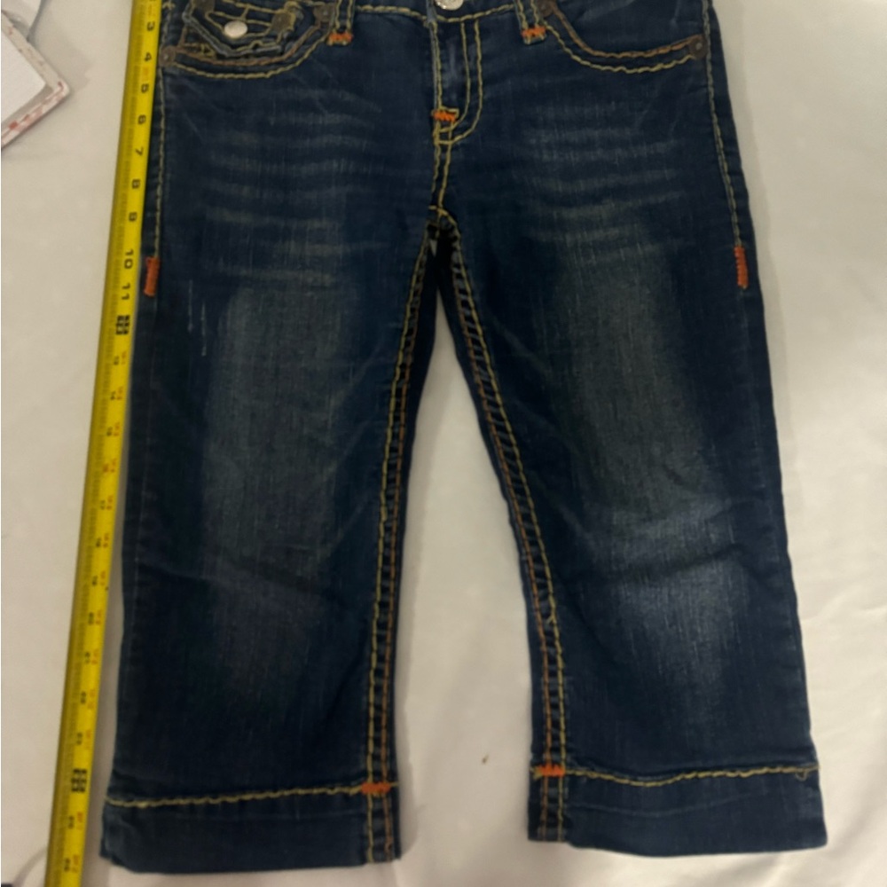 Size 30 True Religion capris.